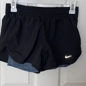 Nike 2-1 black runners shorts